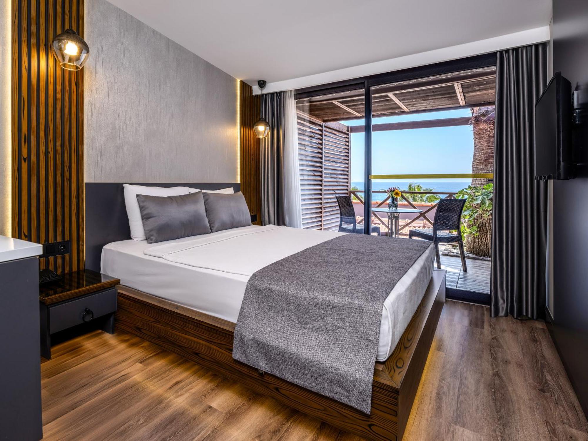 Adora Calma Beach Hotel Adults Only Kizilot Luaran gambar